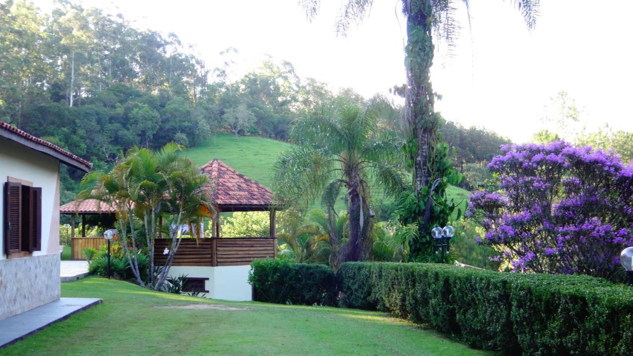 Inn Colar De Ouro
